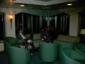 Click for Fullsize. (800 x 600) Free red wine in the Commodore Lounge ^^... what a weird evening... Photo: Mathias Saken