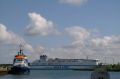 Click for Fullsize. (800 x 531) FINNJET arriving in Rostock an a sunny summer day in 2005. Photo: Helge Kleinschmidt